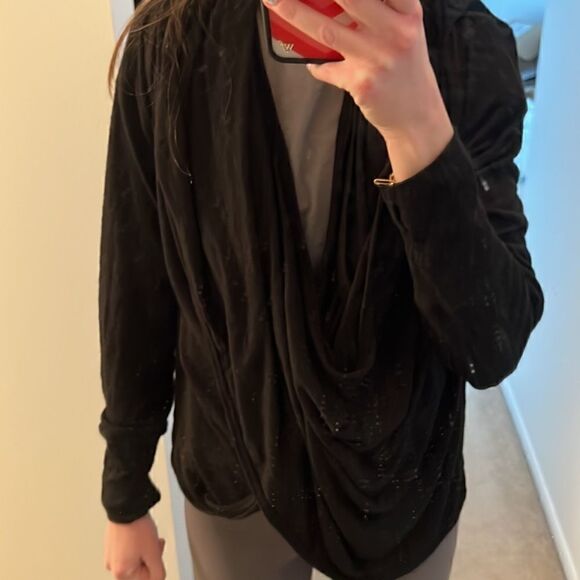 Zella Wrap Top S/P  - Picture 1 of 5